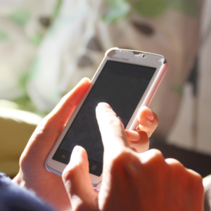 【スマホ対応】jQueryを使用しない横スクロールタイプのスライダー